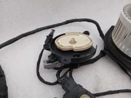 CHEVROLET Chevrolet Corvette C7 Heater Blower 23456469 Engine Heater Blower- — thumbnail 4