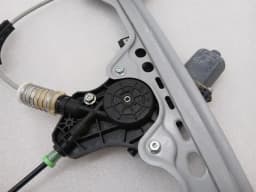 CHEVROLET Chevrolet Corvette C7 Grand Sport Left Door Winder 84216130 Window Regulator Left- — thumbnail 4