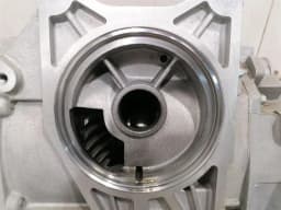 CHEVROLET Chevrolet Corvette C7 Grand Sport Rear Diff 84300364 Rear Differential- — thumbnail 4