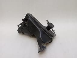 CHEVROLET Chevrolet Corvette C8 washer fluid reservoir 84557041 washer fluid reservoir - — thumbnail 1