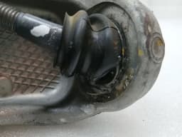 CHEVROLET Corvette C7 Grand Sport Right Front Hub 84506879 Wheel Bearing Housing Front Right- — thumbnail 5