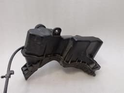 CHEVROLET Chevrolet Corvette C8 washer fluid reservoir 84557041 washer fluid reservoir - — thumbnail 3