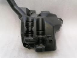 CHEVROLET Chevrolet Corvette C7 Washer Fluid Reservoir 23161671 Washer Fluid Reservoir - — thumbnail 3