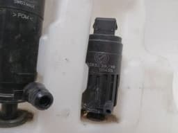 FERRARI Ferrari GTC4 Lusso T F151M washer fluid reservoir 82197100 washer fluid tank - — thumbnail 6