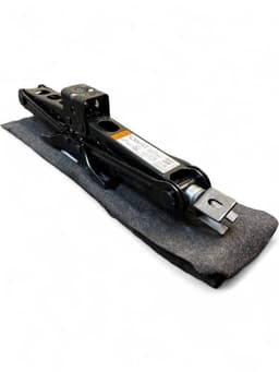 FORD JB3C17005AB JB3C17A078CC Tool Kit FORD RANGER (TKE) (04.11-) — thumbnail 2