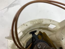 MERCEDES-BENZ A2044701094 Fuel delivery pump MERCEDES-BENZ C-CLASS (W204) (2007-2013) — thumbnail 3