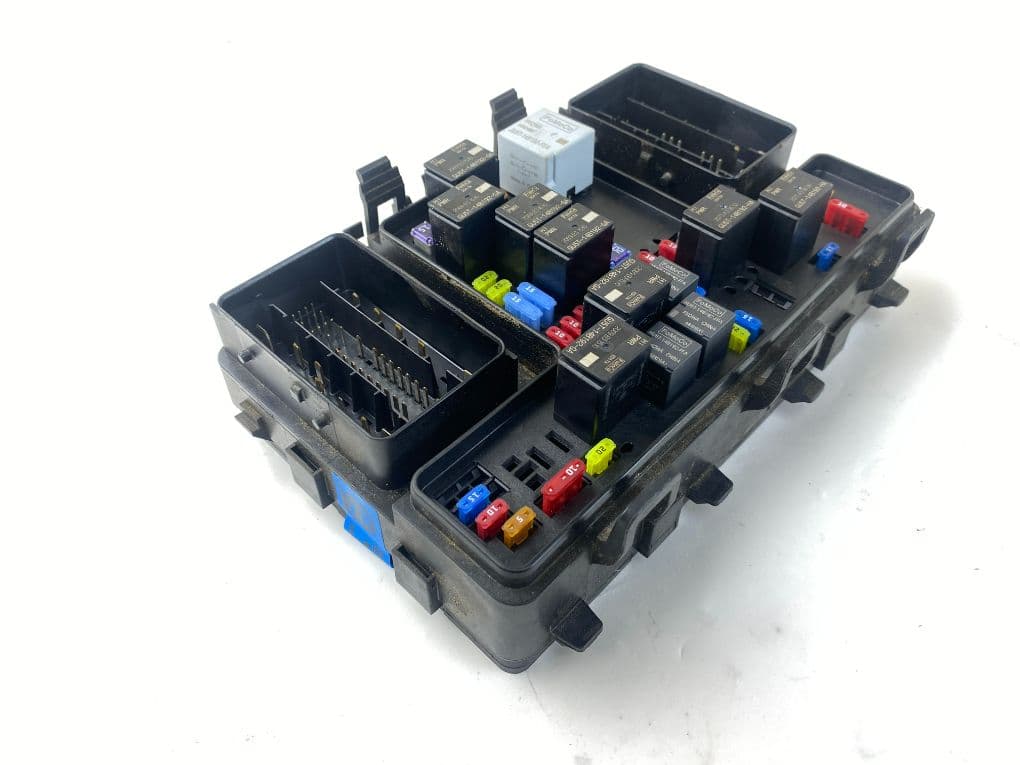 FORD 2495546 Fuse box FORD RANGER (TKE) (04.11-)
