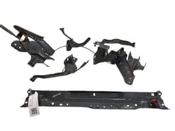 MERCEDES-BENZ A2046200591 A2046200691 Headlight mounting/bracket, set MERCEDES-BENZ C-CLASS (W204) (2007-2013) — thumbnail 2