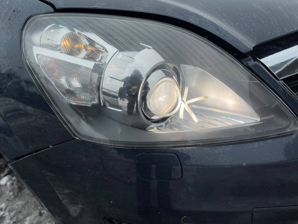 Headlight right OPEL ZAFIRA B (A05) (2005-2014)