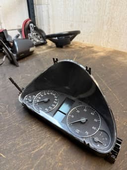 MERCEDES-BENZ A2035408747 2035408747 Instrument Cluster MERCEDES-BENZ C-CLASS (W203, CL203) (2000-2011) — thumbnail 2