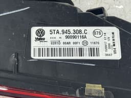 VW 5TA945308C Inner tail light, right VW TOURAN (5T1) (2015-) — thumbnail 4