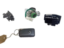 LEXUS 8990453A70 Key / Keys LEXUS RC (XC10) (2014-) — thumbnail 2