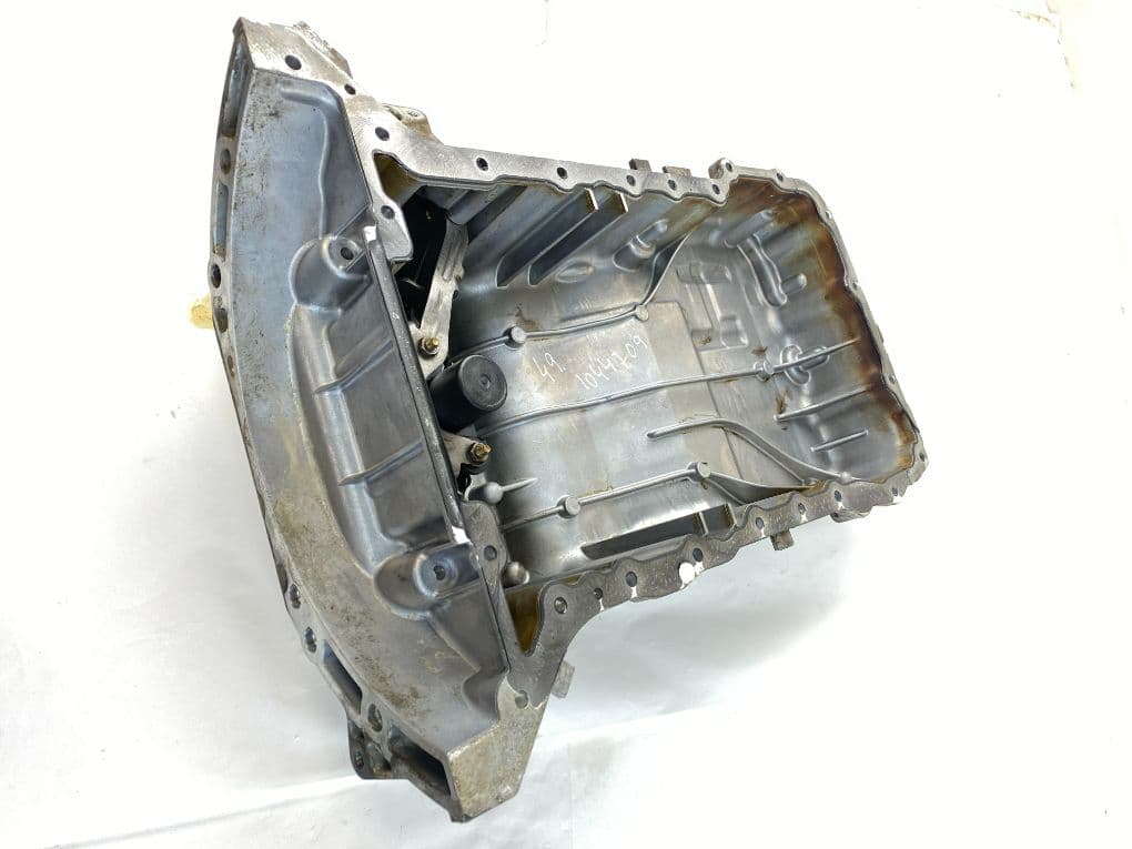 A2740140100 Oil Sump/ pan MERCEDES-BENZ C-CLASS (W205) (2013-2021)
