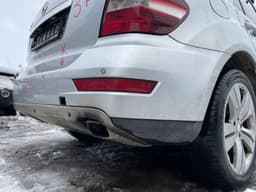 MERCEDES-BENZ 1648857425 1648858525 1648802940 Rear bumper MERCEDES-BENZ ML-CLASS (W164) (2005-2011) — thumbnail 3