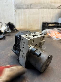 TOYOTA 8954105100 0265950178 0265225387 4454005050 ABS hydraulic unit / pump TOYOTA AVENSIS (T250) (2003-2008) — thumbnail 4