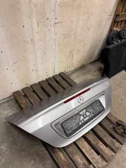 MERCEDES-BENZ Bootlid / tailgate MERCEDES-BENZ C-CLASS (W203, CL203) (2000-2011) — thumbnail 3