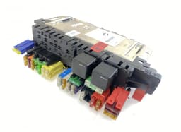 MERCEDES-BENZ 05045139 05045135 05045131 Fuse box MERCEDES-BENZ SL-CLASS (R230) (2001-2012) — thumbnail 1