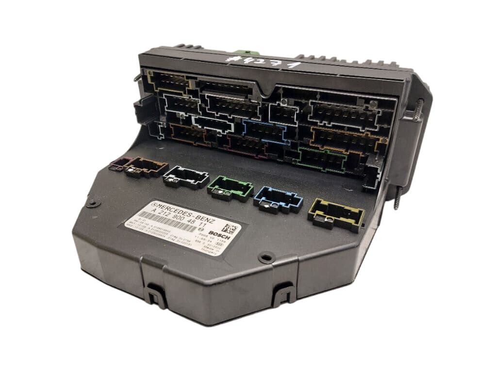 MERCEDES-BENZ A2129004811 Fuse box MERCEDES-BENZ C-CLASS (W204) (2007-2013)