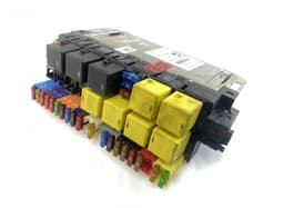 MERCEDES-BENZ 05045117 Fuse box MERCEDES-BENZ SL-CLASS (R230) (2001-2012) — thumbnail 1