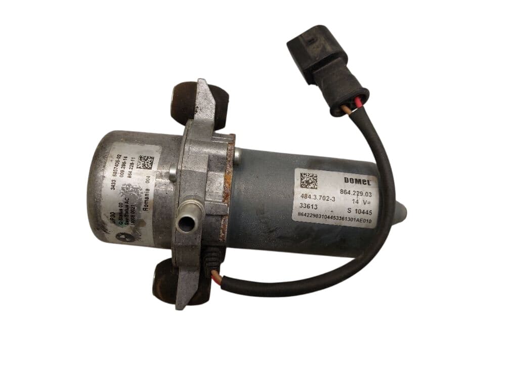 BMW 86422903 48437023 6857405 Vacuum Pump, engine BMW i3 (I01) (2013-2022)