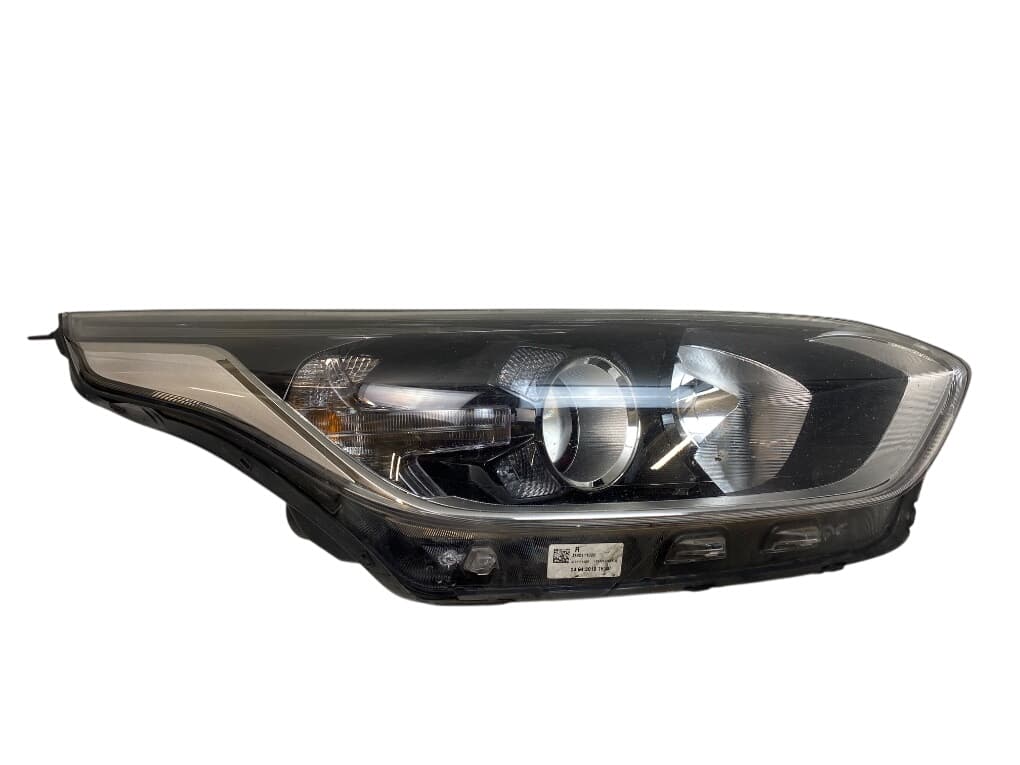 KIA 92102J7060 Headlight right KIA CEED III (CD) (2018-)