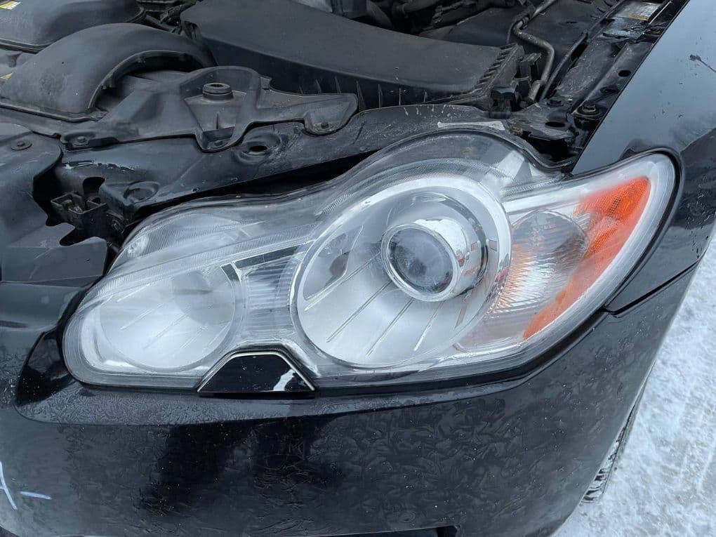 JAGUAR C2Z13833 Headlight left JAGUAR XF (X250, CC9) (2008-2015)