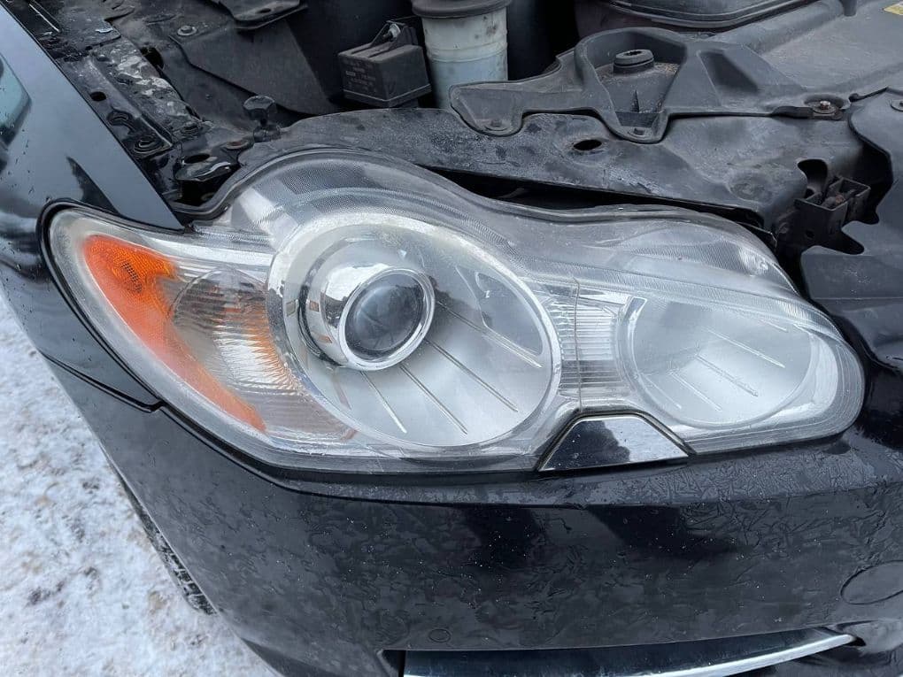 JAGUAR C2Z13821 Headlight right JAGUAR XF (X250, CC9) (2008-2015)