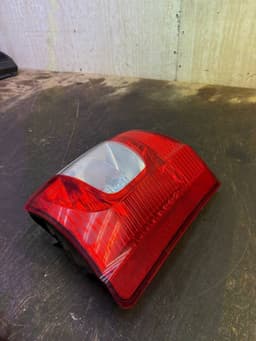 LANCIA 05182533AE K05182533AE 05182533AF K05182533AF Tail light left LANCIA VOYAGER (404) (2011-2016) — thumbnail 4