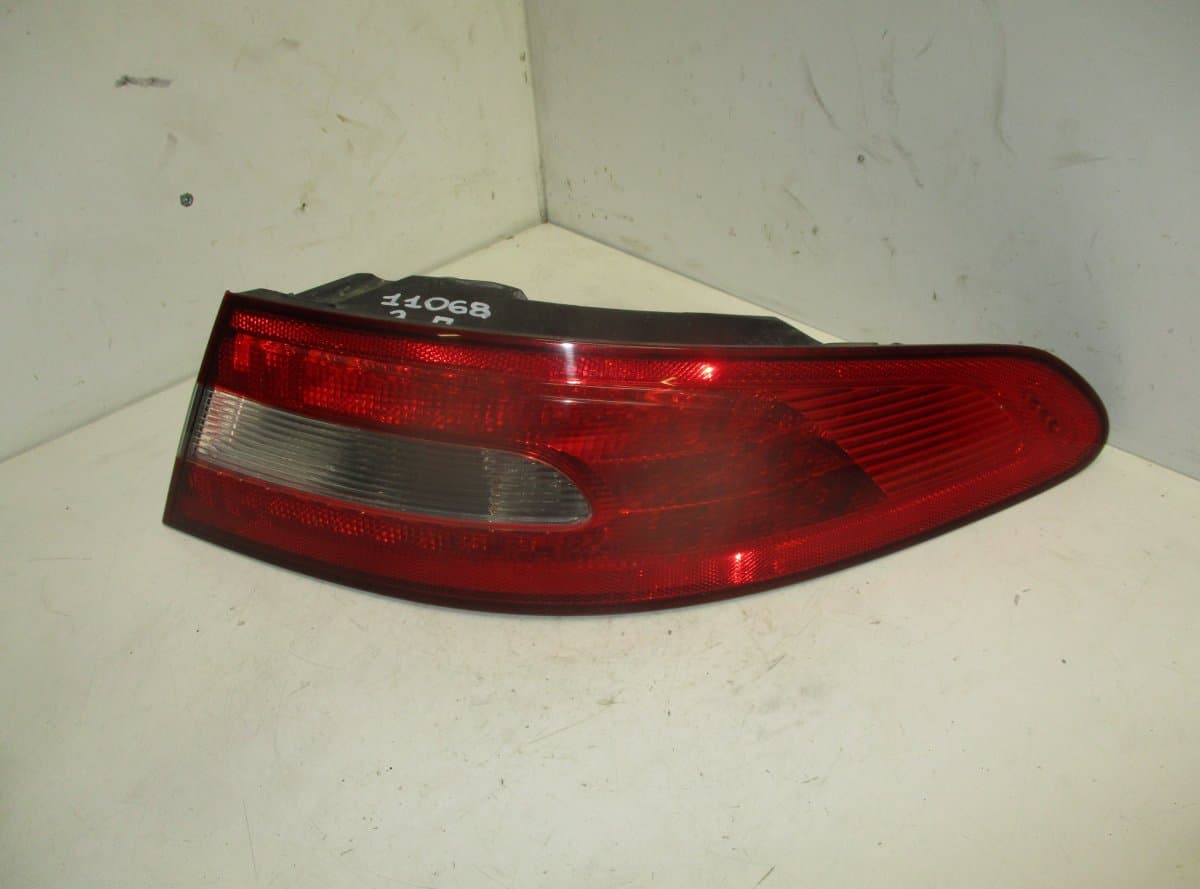 JAGUAR 8X2313404BD Tail light, right JAGUAR XF (X250, CC9) (2008-2015)