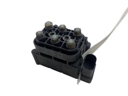 MERCEDES-BENZ A2123200358 Air suspension valve block MERCEDES-BENZ ML-CLASS (W164) (2005-2011) — thumbnail 1