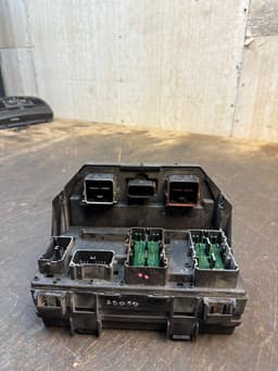 LANCIA 68105507AC Body control module (BCM) LANCIA VOYAGER (404) (2011-2016) — thumbnail 2