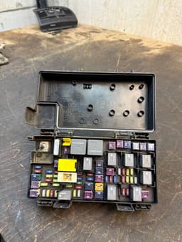 LANCIA 68105507AC Body control module (BCM) LANCIA VOYAGER (404) (2011-2016) — thumbnail 9