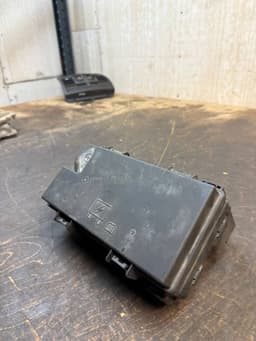 LANCIA 68105507AC Body control module (BCM) LANCIA VOYAGER (404) (2011-2016) — thumbnail 7