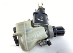 MERCEDES-BENZ 0204021687 0204024105 0204251302 Brake Master Cylinder MERCEDES-BENZ SL-CLASS (R230) (2001-2012) — thumbnail 1