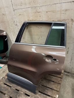 VW Door Rear Left VW TIGUAN I (5N) (2007-2018) — thumbnail 2