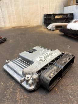 VW 03L907309AE 0281017946 Engine Control Unit / module (ECU) VW TIGUAN I (5N) (2007-2018) — thumbnail 2