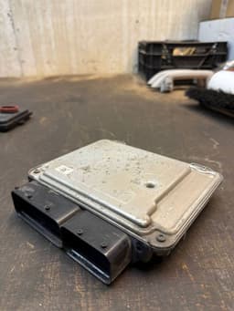 VW 03L907309AE 0281017946 Engine Control Unit / module (ECU) VW TIGUAN I (5N) (2007-2018) — thumbnail 5
