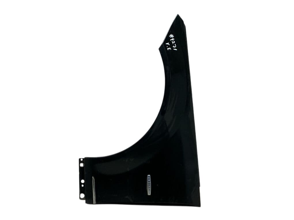 MERCEDES-BENZ A2048800118 Fender Front Left MERCEDES-BENZ C-CLASS (W204) (2007-2013)
