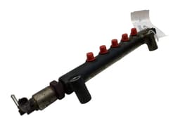 TOYOTA 2381030100 Fuel Distributor / fuel rail TOYOTA HILUX VII (AN10, AN20, AN30) (2005-2015) — thumbnail 1