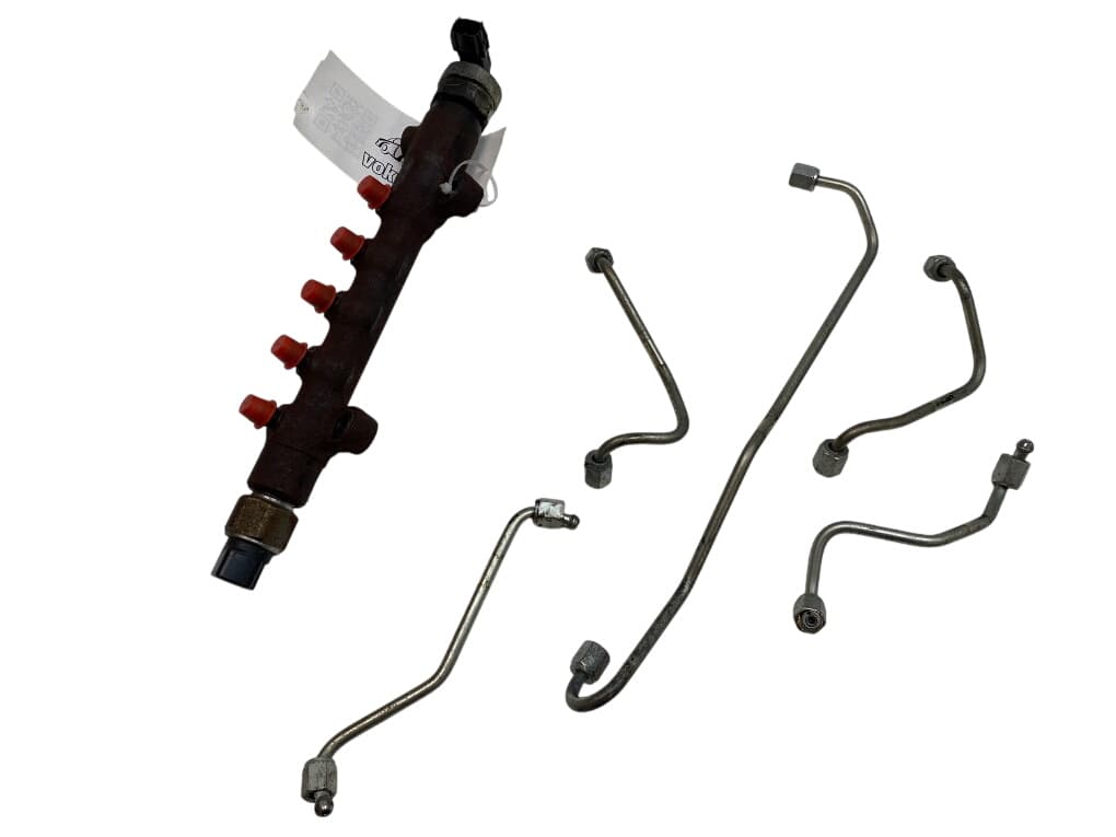 TOYOTA 238100R041 Fuel Distributor / fuel rail TOYOTA RAV 4 IV (XA40) (2012-2019)