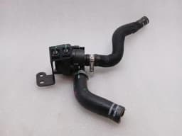 FERRARI Ferrari Roma F169 additional cooling pump 670002071 coolant pump pump — thumbnail 4