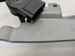 MERCEDES-BENZ Mercedes CL W215 boat hinge A2157500060 tailgate hinge — thumbnail 4