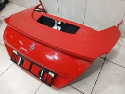 FERRARI Ferrari Roma F169 Boat Lid 985882872 Tailgate — thumbnail 7