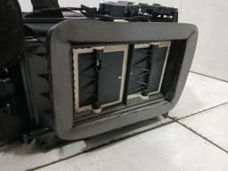 FERRARI Ferrari Roma F169 Heater Blower Engine 781682 RHD RIGHT HAND DRIVE — thumbnail 5
