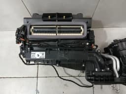 FERRARI Ferrari Roma F169 Heater Blower Engine 781682 RHD RIGHT HAND DRIVE — thumbnail 6