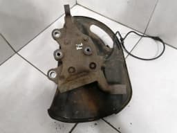 MERCEDES-BENZ Mercedes C Class W204 C63 AMG Left Front Hub A2043321901 Wheel Bearing Housing Front L — thumbnail 4