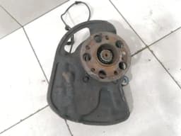 MERCEDES-BENZ Mercedes C Class W204 C63 AMG Left Front Hub A2043321901 Wheel Bearing Housing Front L — thumbnail 7