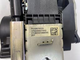 VOLVO 32239367 Seat Belt Front Right VOLVO XC60 II (246) (2017-) — thumbnail 3