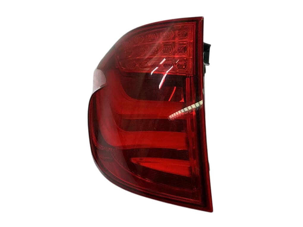 63217199643 Tail light left BMW 5 GRAN TURISMO (F07) (2009-2017)