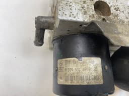 MERCEDES-BENZ 0265250110 0265960036 0265960025 0265250088 0265960018 0265250062 ABS hydraulic unit / pump MERCEDES-BENZ SL-CLASS (R230) (2001-2012) — thumbnail 2